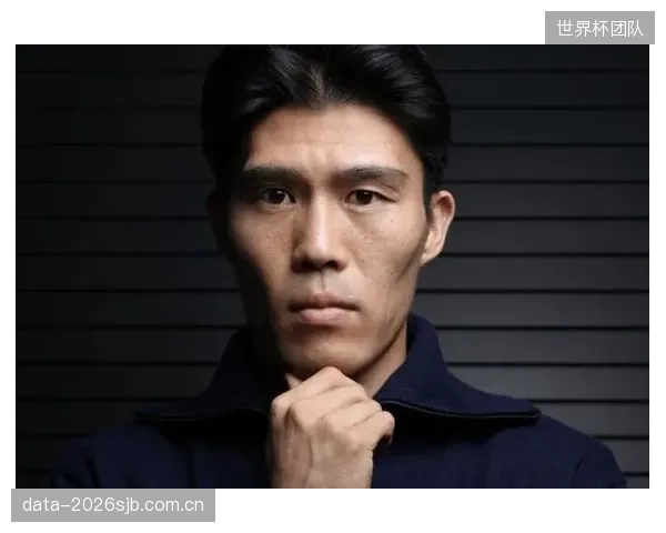 富安健洋的健康状况是防线变阵关键，森保一或将其作为战术摇摆人。